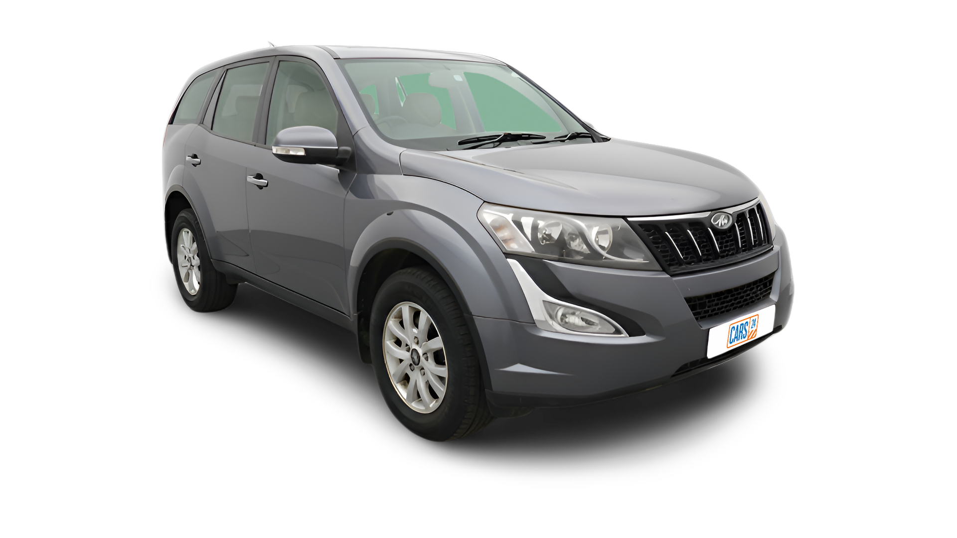 Mahindra XUV500-img
